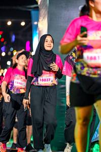 BIB: 18461, 18837
                            <button type="button" onclick="openModal(24689019)" class="btn btn-primary btn-sm float-right btn-popup" data-toggle="modal" data-target=".modal-high-quality">
                        <i class="fas fa-shopping-cart"></i> Add to Cart
                    </button>
                                            <button type="button" onclick="isThisMe(24689019, true)" class="btn btn-success btn-sm float-right btn-popup btn-isme hidden" data-toggle="tooltip" data-placement="bottom" title="นี่คือรูปของคุณใช่ไหม คลิกที่นี่เพื่อเอาเข้าอัลบั้ม">
                        <i class="fas fa-plus"></i> Add to album
                    </button>
                    <button type="button" onclick="isThisMe(24689019, false)" class="btn btn-warning btn-sm float-right btn-popup btn-isnotme hidden">
                        <i class="fas fa-ban"></i> Remove from album
                    </button>